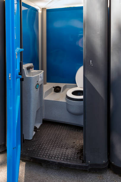 Best Porta potty rental near me  in Edgewood, PA